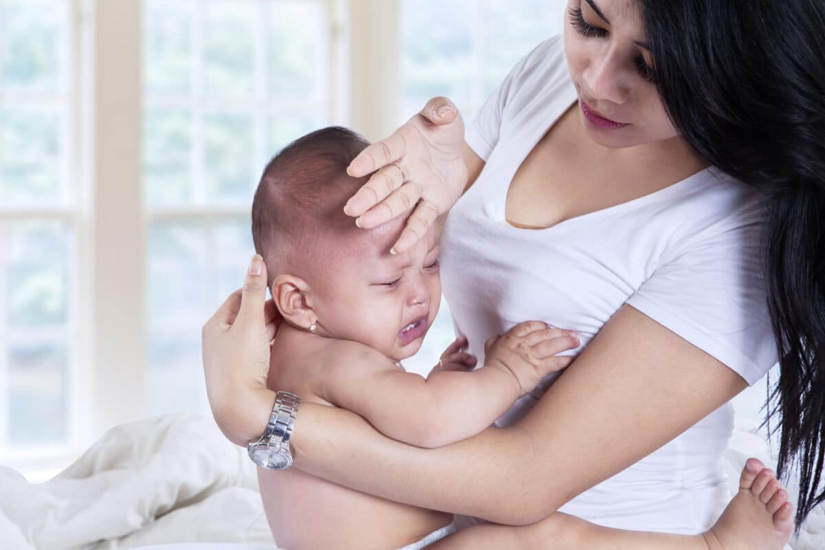 A number of causes can lead to a fever in newborns.